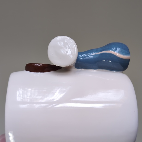 Rae Dunn Disney Pixar LE PETIT CHEF Ratatouille Remy Mug with 3D Remy Figural 🐭 - Picture 2 of 5